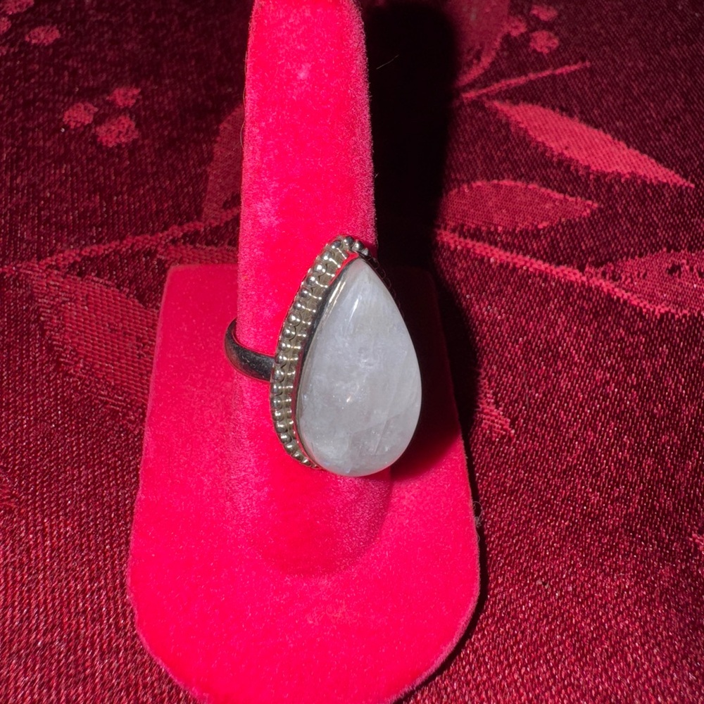 Solid Sterling Silver 925 Moonstone Ring - image 4